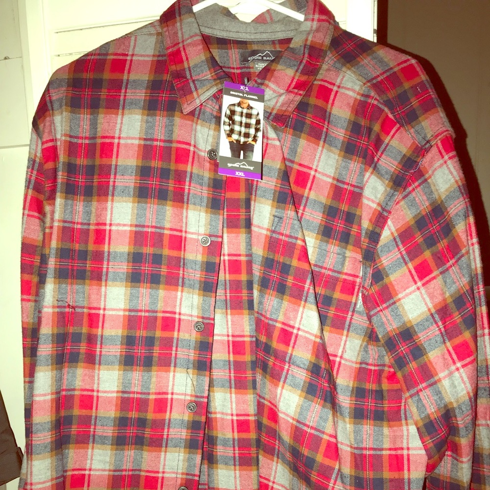 NWT Eddie Bauer button up